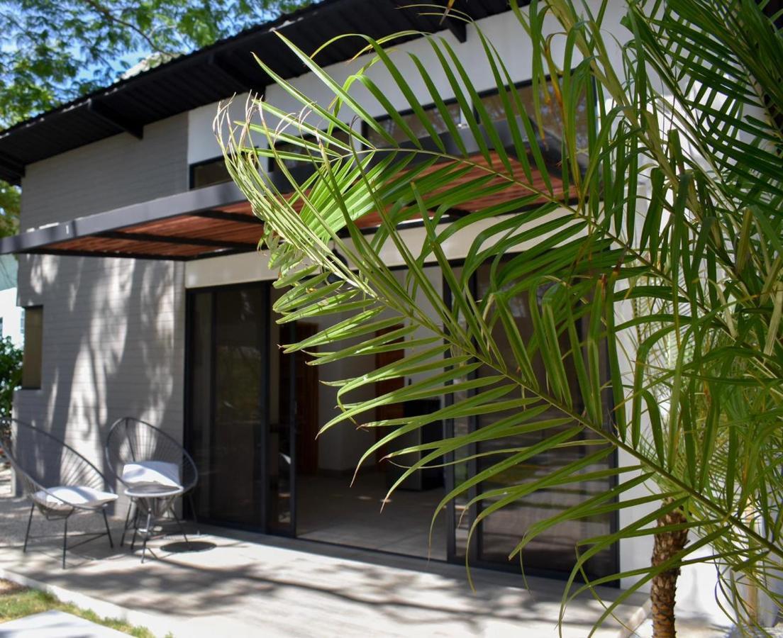 Blue Window Boutique Villas Hotel Playa Junquillal Exterior foto